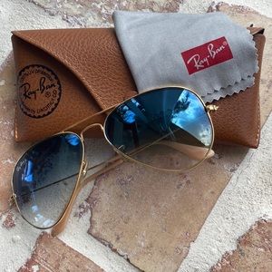 Ray Ban Aviator Gradient Sunglasses